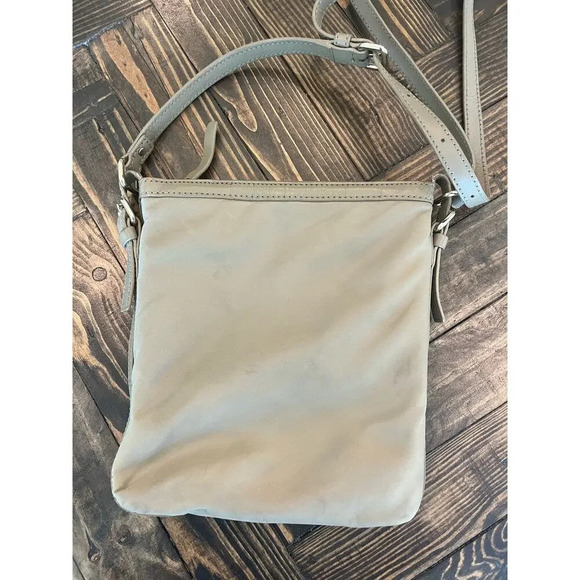 Kate Spade Crossbody Purse Travel Hobbit Academia Cottage Core Classic Simple - Picture 4 of 14